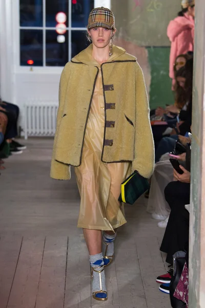 Look 55